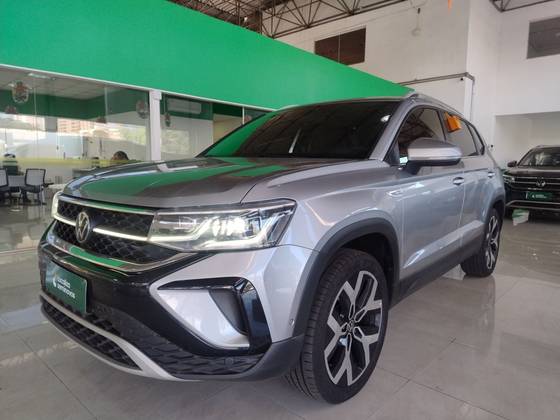 VOLKSWAGEN TAOS 1.4 250 TSI TOTAL FLEX HIGHLINE AUTOMÁTICO